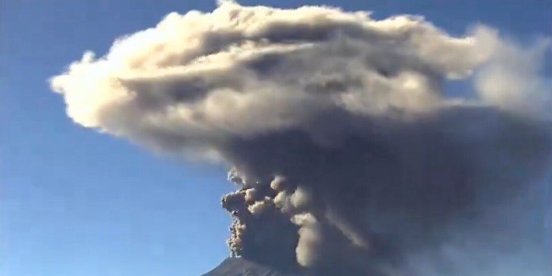 Una de las fumarolas del volcán, la semana pasada.