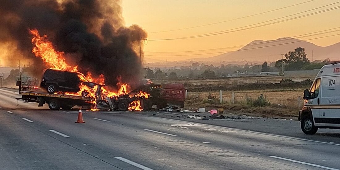 Choque múltiple en la México-Querétaro.