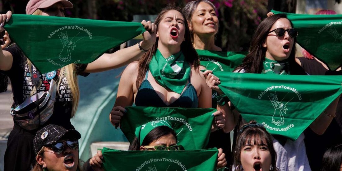Mujeres buscan la despenalización del aborto en México.