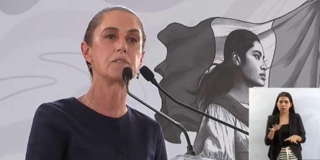 Claudia Sheinbaum, presidenta de México, durante el evento en Lázaro Cárdenas.