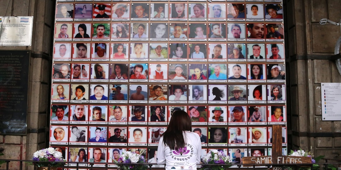 Fotografías de personas desaparecidas en México.