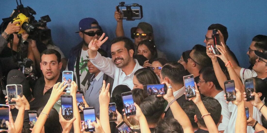 Jorge Álvarez Máynez plantea mover a México con la energía del Sol y del viento.