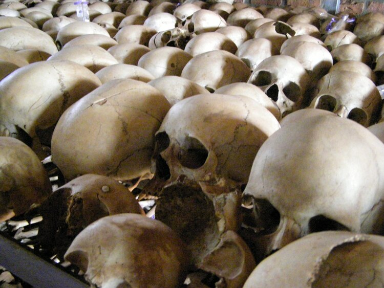 Aspectos de un memorial del genocidio de Ruanda.