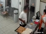 Hombre asalta panadería y regresa por el pan que se le olvidó (VIDEO)