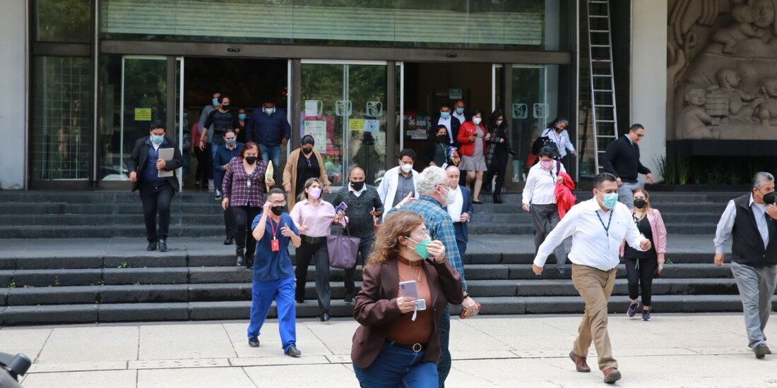 IMSS reporta daños en 7 unidades médicas de Michoacán y CDMX; sin afectaciones, 24 representaciones cercanas al epicentro.