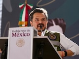 El ofrecimiento de disculpas institucionales a los padres de familia fue realizado por el director general del Instituto Mexicano del Seguro Social (IMSS), Zoé Robledo.