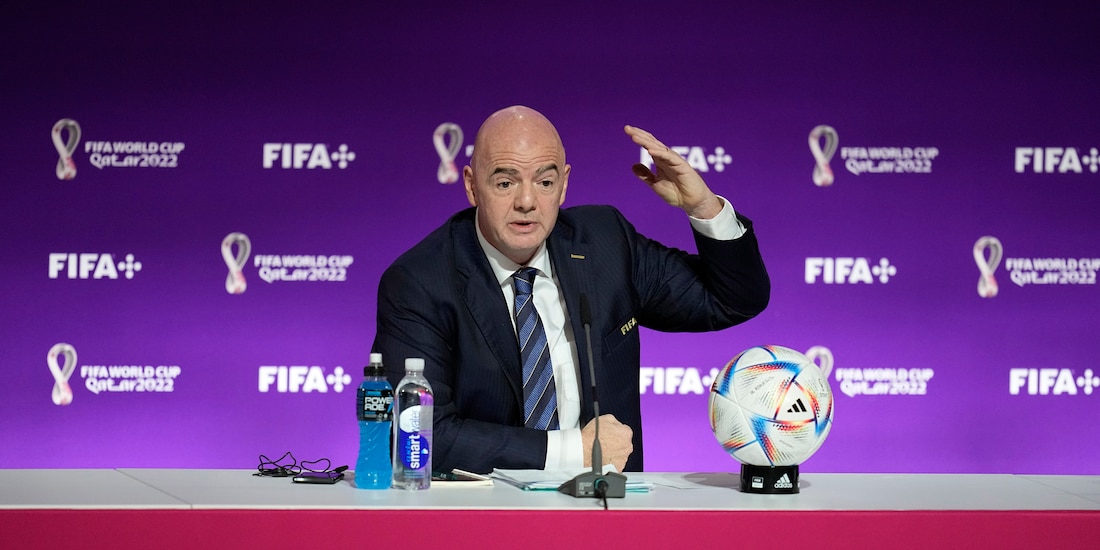 El presidente de la FIFA Gianni Infantino durante una rueda de prensa, el sábado 19 de noviembre de 2022, en Doha, Qatar.