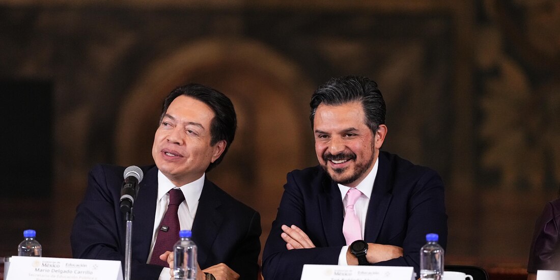 El secretario de Educación Pública, Mario Delgado, encabezó la reunión interinstitucional para la segunda fase de la estrategia "Vive saludable, vive feliz".