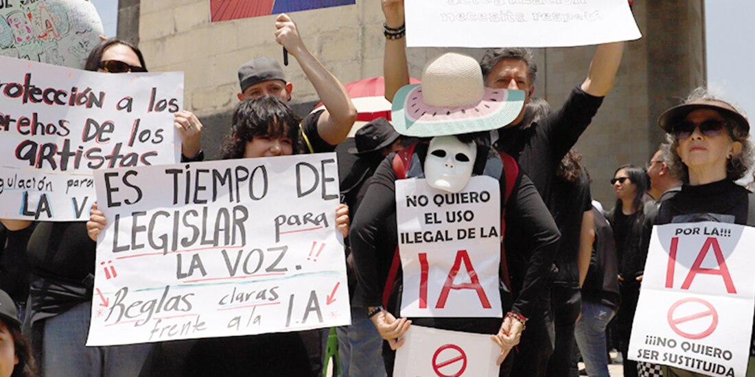 Manifestantes exigen regular la Inteligencia Artificial, el pasado 13 de julio.