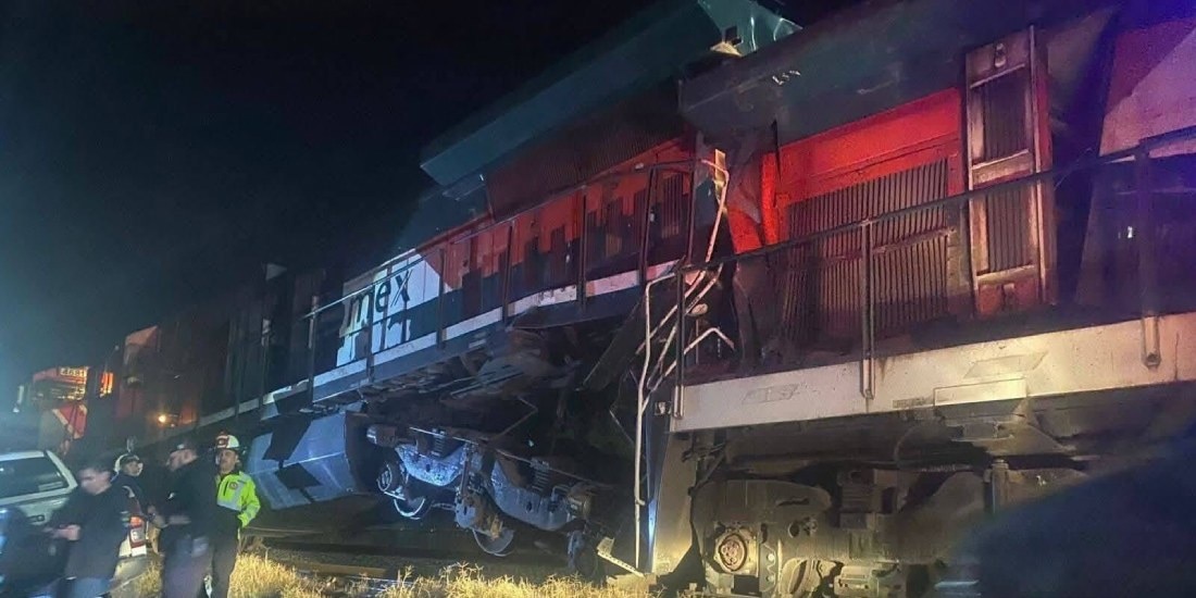 Se registra choque entre dos trenes de carga en Nogales, Sonora.