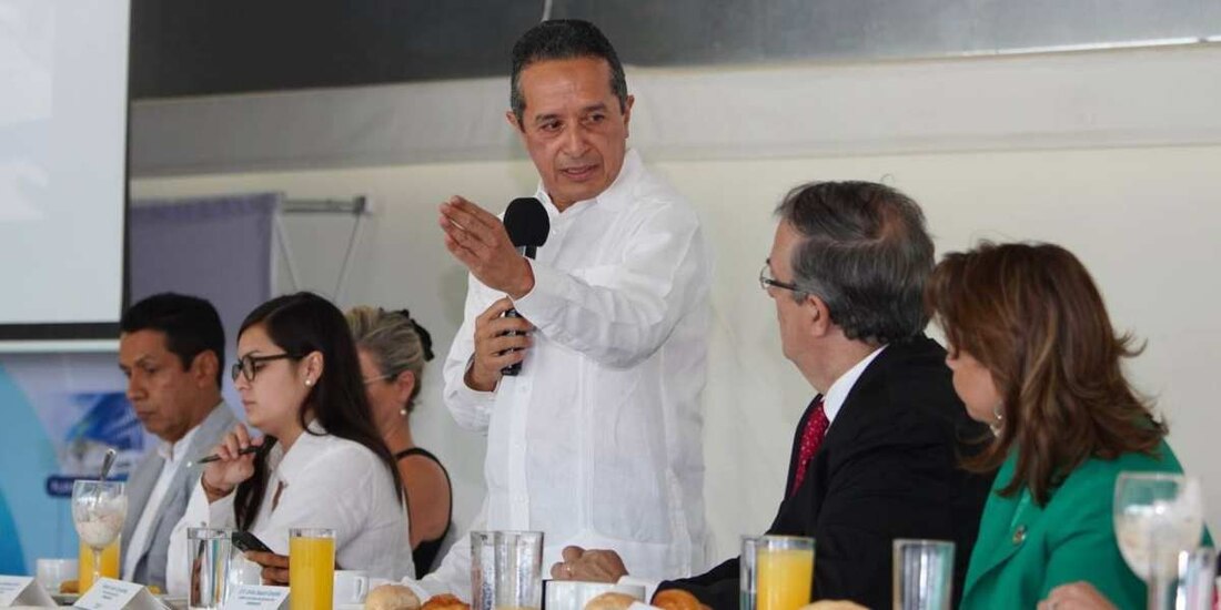 Carlos Joaquín, gobernador de Quintana Roo.