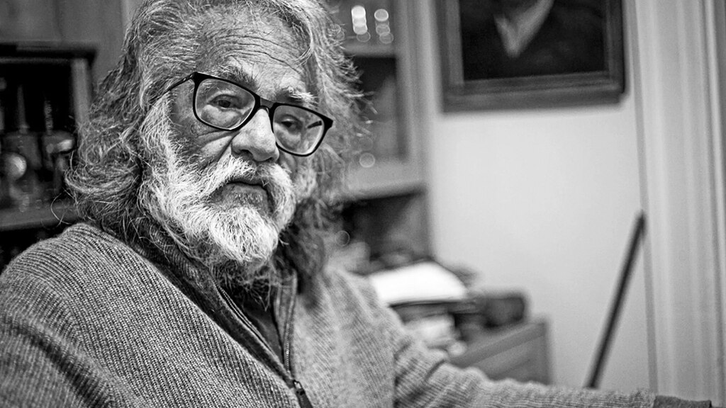 Neeli Cherkovski editó en 1972 la Antología de los poetas de los Ángeles en coautoría con Charles Bukowski y Paul Vangelisti.