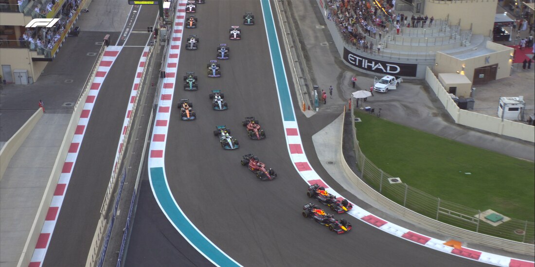 Una foto de la largada del Gran Premio de Abu Dhabi de Fórmula 1 de 2022.
