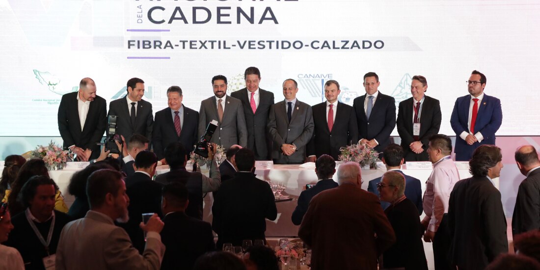 VII Encuentro Nacional de la Cadena Fibra - Textil - Vestido - Calzado.
