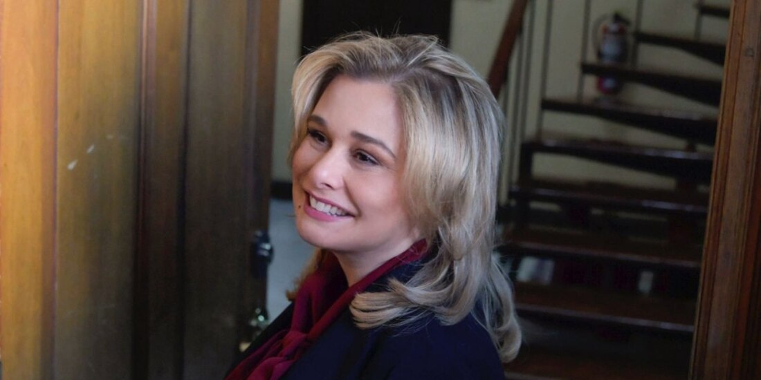 Maru Campos preside reunión con su gabinete para abordar temas como salud y desarrollo.