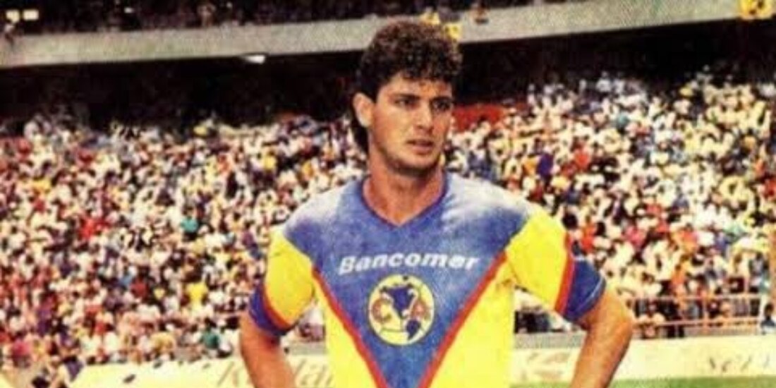 Edú fue referente del América entre 1989 y 1992.