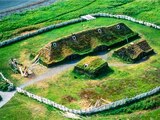 Los vikingos establecieron una base en L’Anse aux Meadows, Canadá.