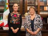 Claudia Sheinbaum recibe a Michelle Bachelet en Palacio Nacional