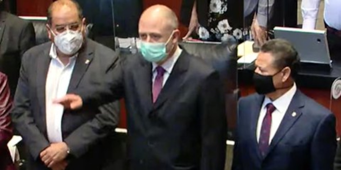 Rubén Jesús Lara Patrón al tomar protesta a su cargo.