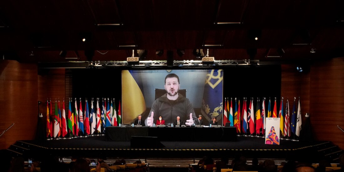 Volodimir Zelenski, en una videollamada con el parlamento de la OTAN, ayer.
