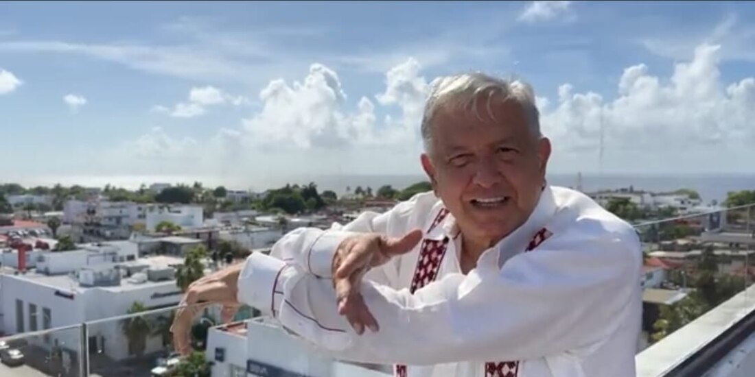 El <b>Ejecutivo </b>desde <b>Quintana Roo </b>a través de redes sociales