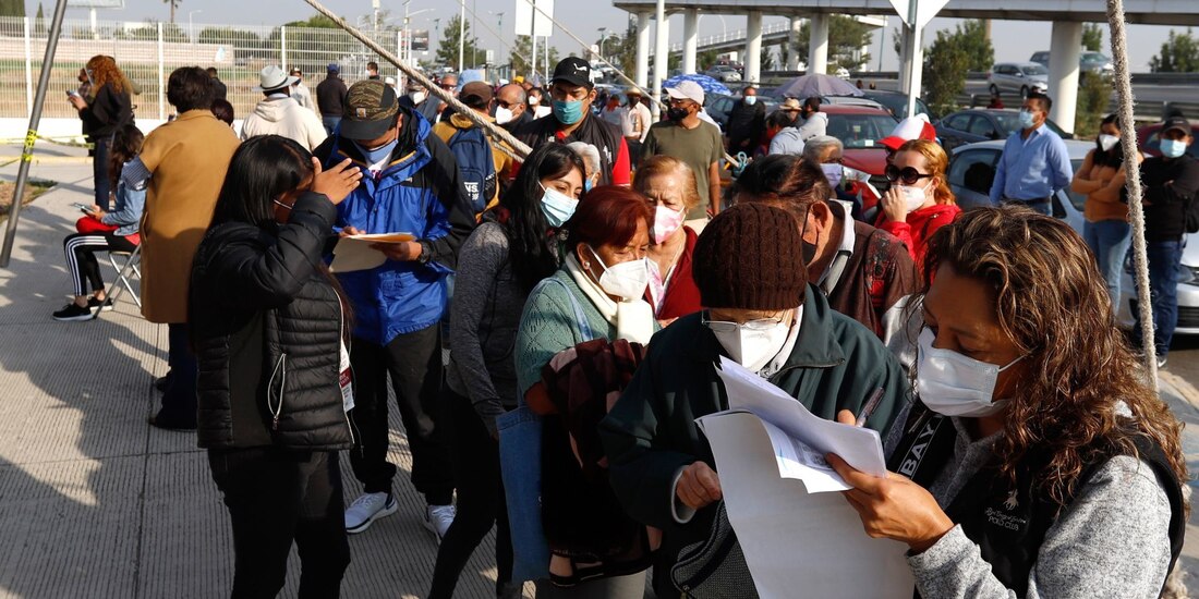 Jornada de vacunación contra COVID-19 en Puebla.