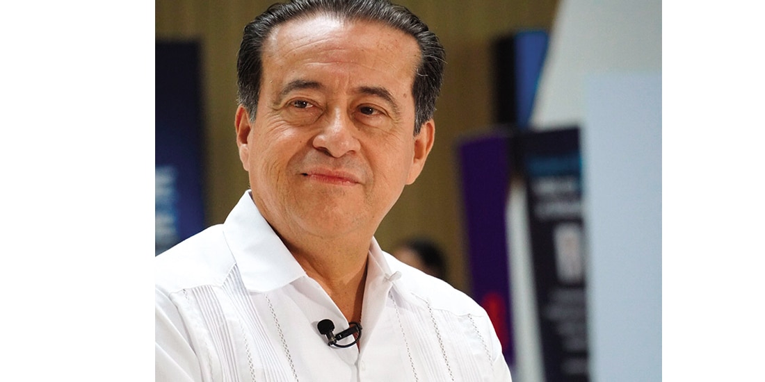 Óscar Rosado, presidente de la Condusef, en la 89 Convención Bancaria en Cancún, ayer.