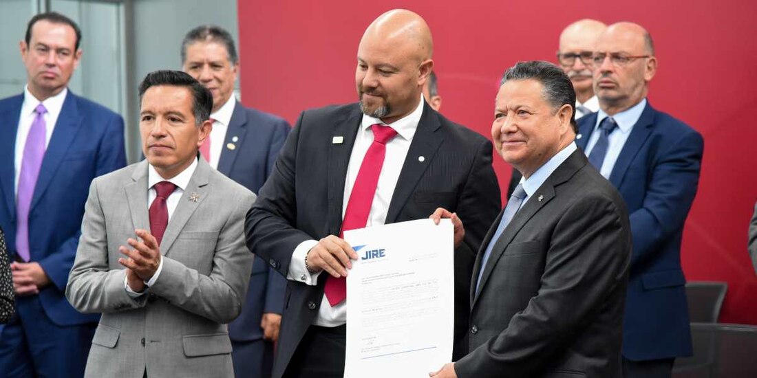 Hidalgo supera los 54 mil mdp en inversiones, antes de cumplirse el primer año de administración estatal.