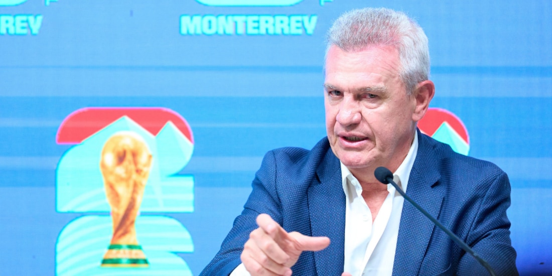 Javier Aguirre en conferencia de prensa en Monterrey.