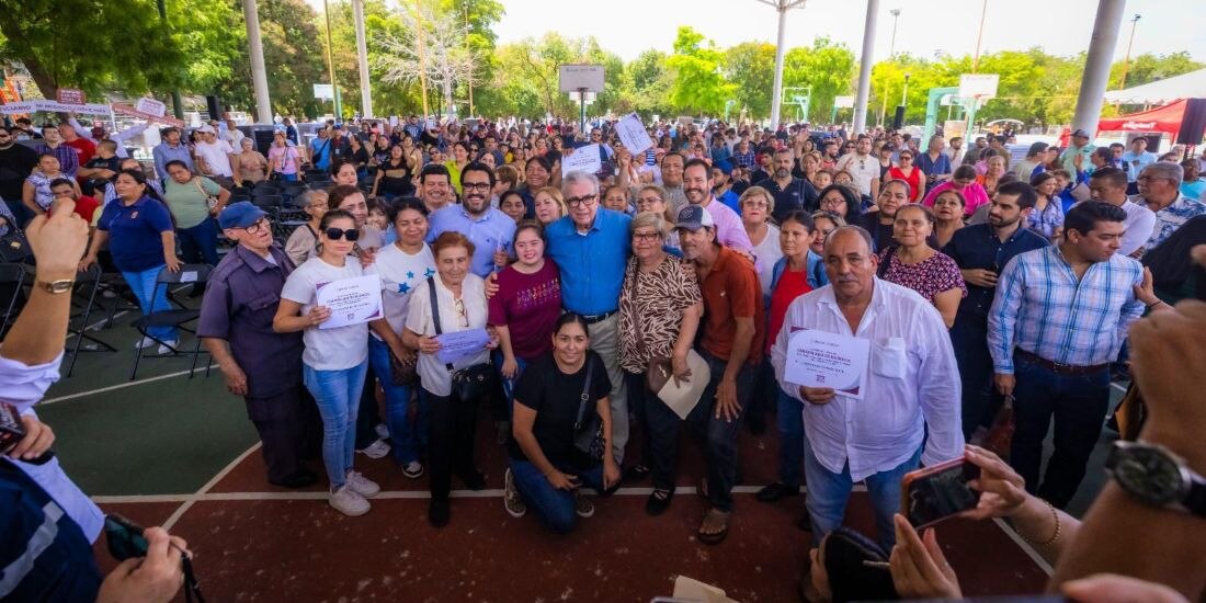 Rocha Moya fortalece economía local; van más de 2,560 emprendedores y pequeños negocios beneficiados.