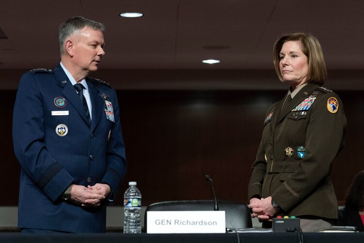 Los jefes de los comandos Norte y Sur de EU, Glen VanHerck y Laura Richardson, respectivamente, alertaron la presencia de espías rusos en México, el pasado 24 de marzo.