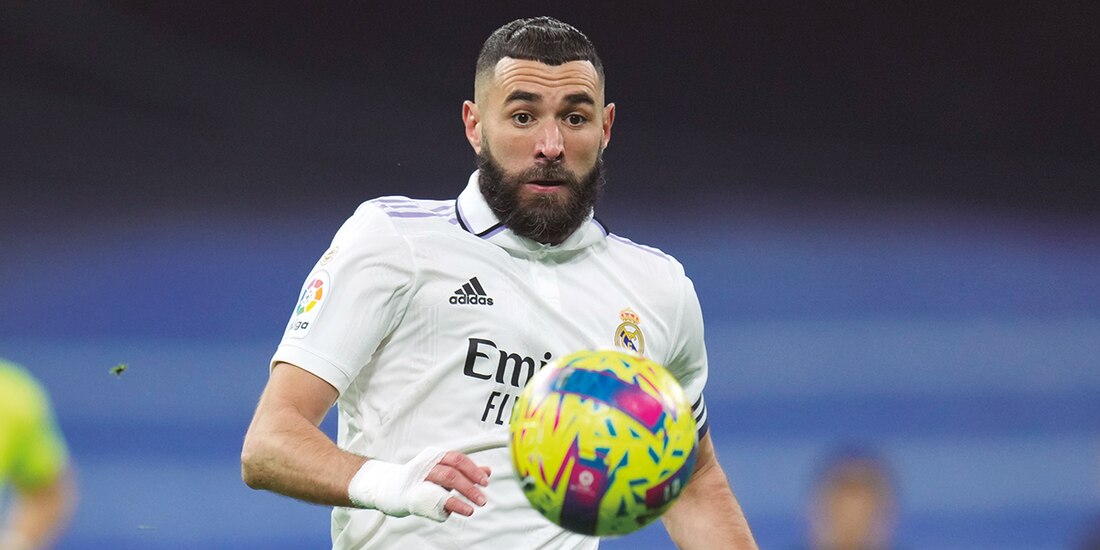 Karim Benzema en encuentro con los merengues.