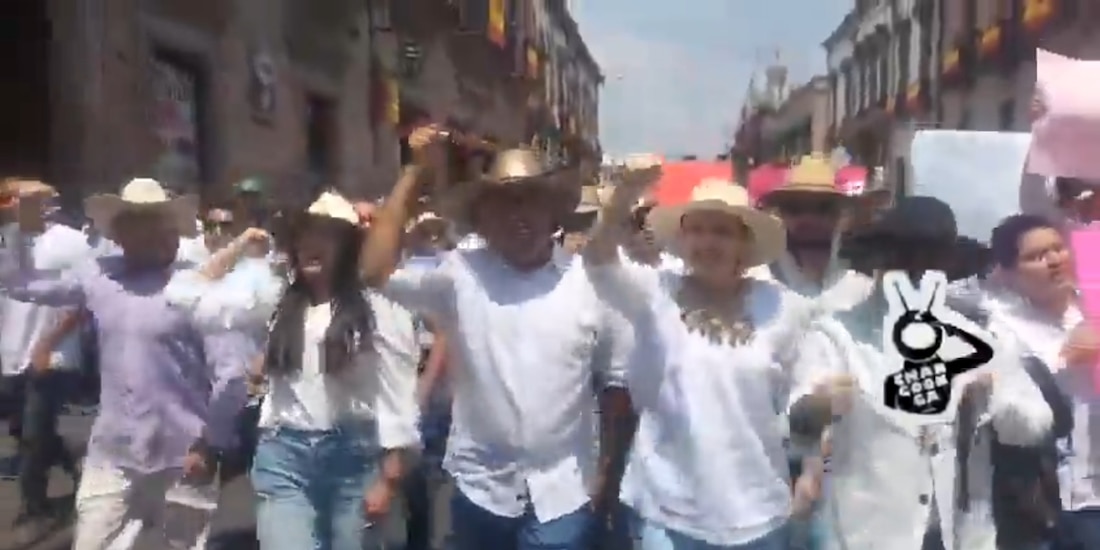 Protesta en calles de Michoacán este miércoles 27 de mayo.