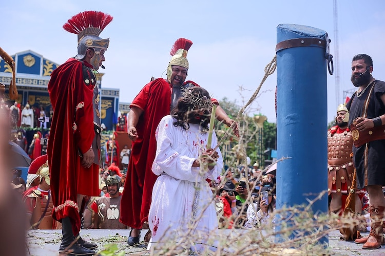 "Es algo que llegas a soñar", dijo Julio, sobre interpretar a la figura central del cristianismo.