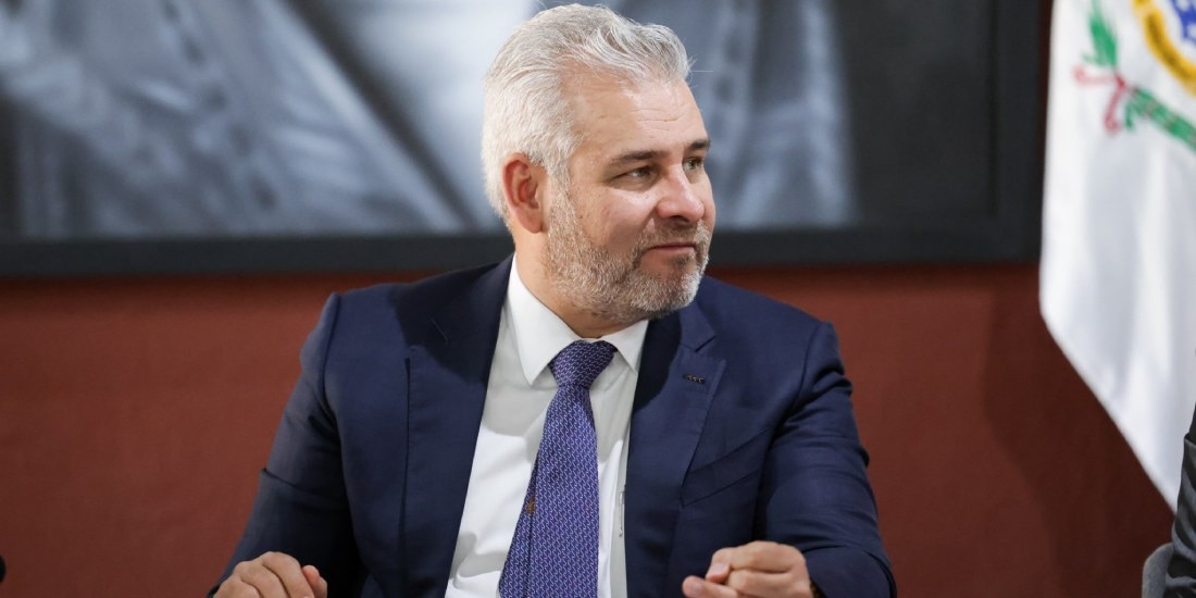 Ramírez Bedolla afirma que es probable que Silvano Aureoles esté fuera del país.