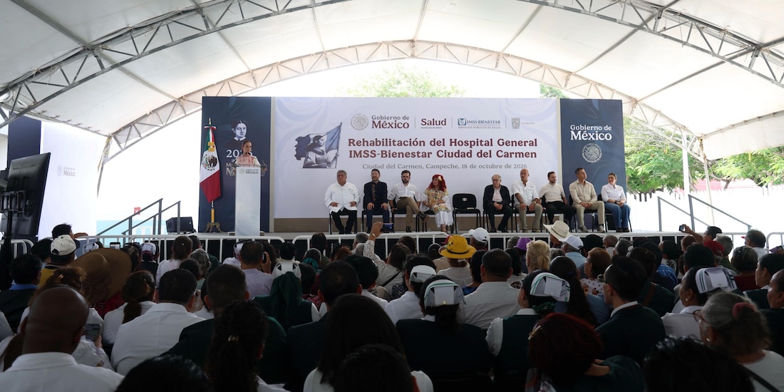Presidenta Claudia Sheinbaum entrega rehabilitación de hospital en Ciudad del Carmen, Campeche, el 18 de octubre de 2026.