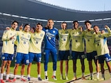 El Club América se toma la foto oficial.