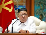 Kim Jong Un en una reunión de emergencia del Buró Político en Pyongyang, el 15 de julio pasado.