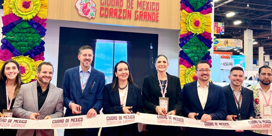 Representantes de la Secretaría de Turismo de la Ciudad de México durante su exitosa participación en la plataforma global IMEX America 2026, celebrada en Las Vegas, Nevada.
