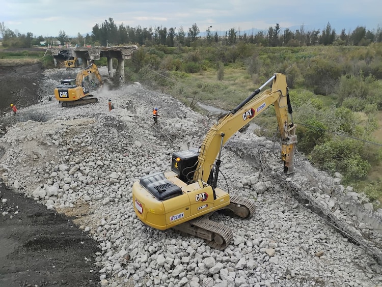 Primer puente de Alameda Oriente estaría listo en octubre