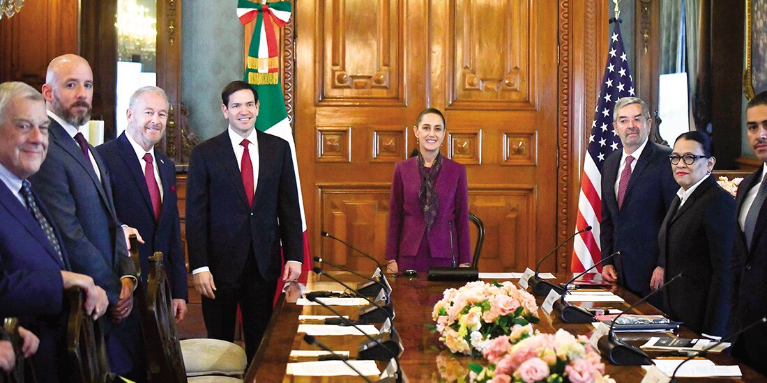 De izq. a der.: Ronald Johnson, Marco Rubio, la Presidenta Claudia Sheinbaum, Juan Ramón de la Fuente, Rosa Icela Rodríguez y Omar García Harfuch, ayer.