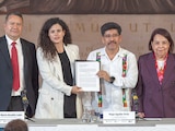 Néstor Vargas, Luisa Alcalde, Hugo Aguilar, Celia Maya y Gilberto Bátiz, ayer.