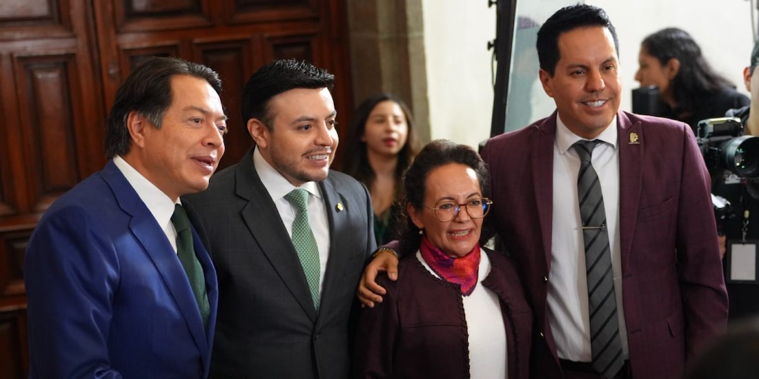 SEP entrega la Medalla al Mérito Académico a estudiantes de Conalep.