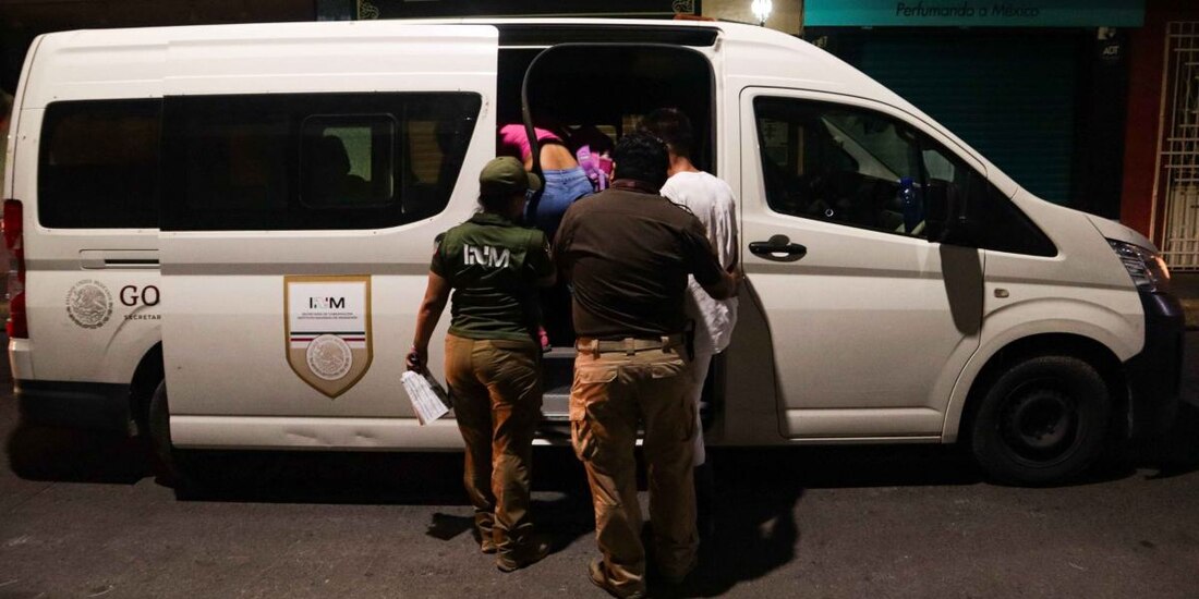 INM suspende deportaciones por tierra y aire ante falta de recursos.
