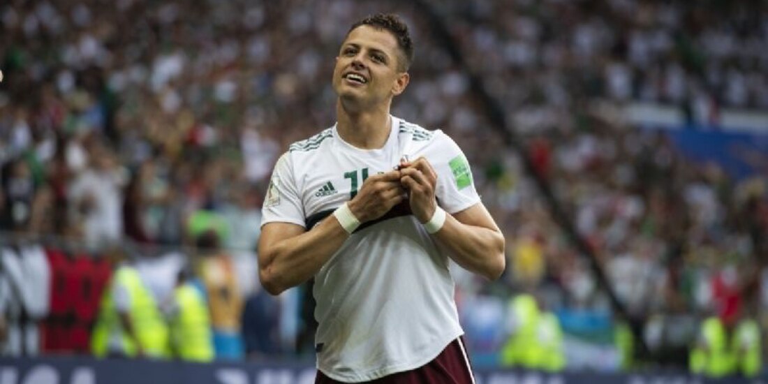 "Chicharito" Hernández pasa la batuta a Santiago Giménez en el Tri