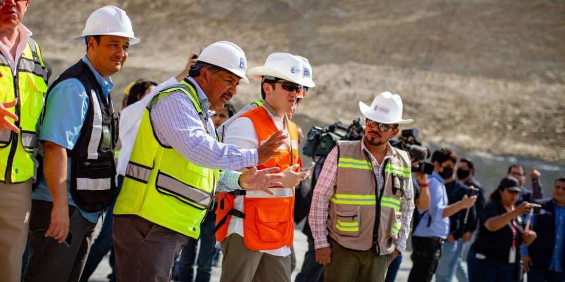 El gobernador Samuel García destacó el trabajo de coordinación que implica una presa y agradeció el apoyo por parte del Gobierno federal en el proceso de la construcción.