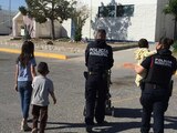 Los tres niños abandonados por su madre en Ciudad Juárez fueron puestos a disposición de la Procuraduría de Protección Auxiliar de Niñas Niños y Adolescentes