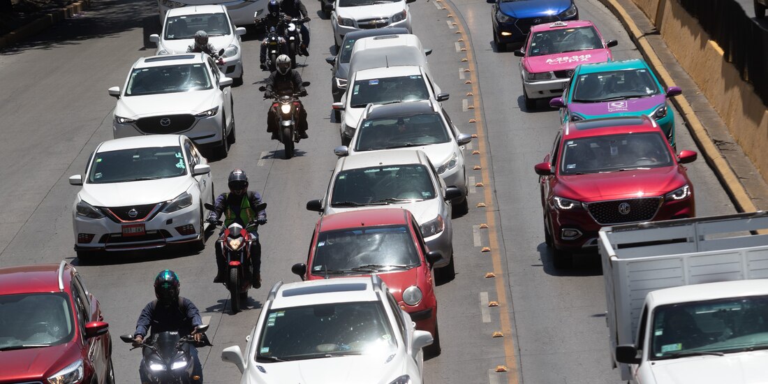 Hoy No Circula CDMX contempla excepciones para algunos vehículos.