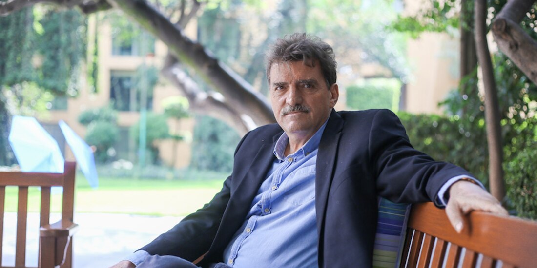 El escritor, tras la entrevista con La Razón.