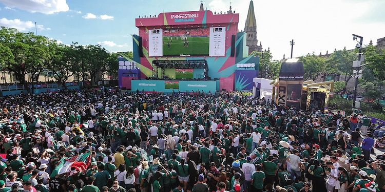 Fan Fest en Guadalajara